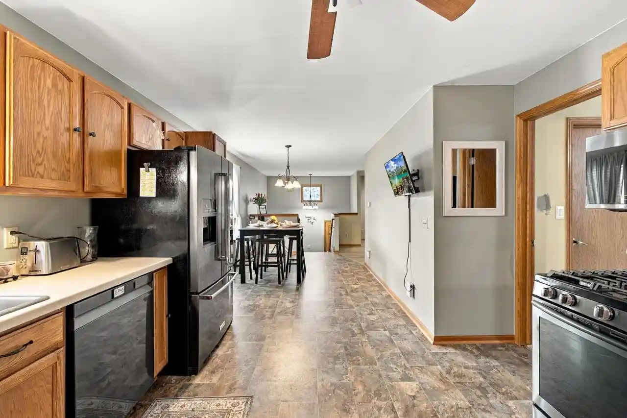 Photo 3 of Condo for sale at 720 Timberline Trl, Hartford, WI 53027 | MLS# 1981741 | Listing updated on 2026-10-05