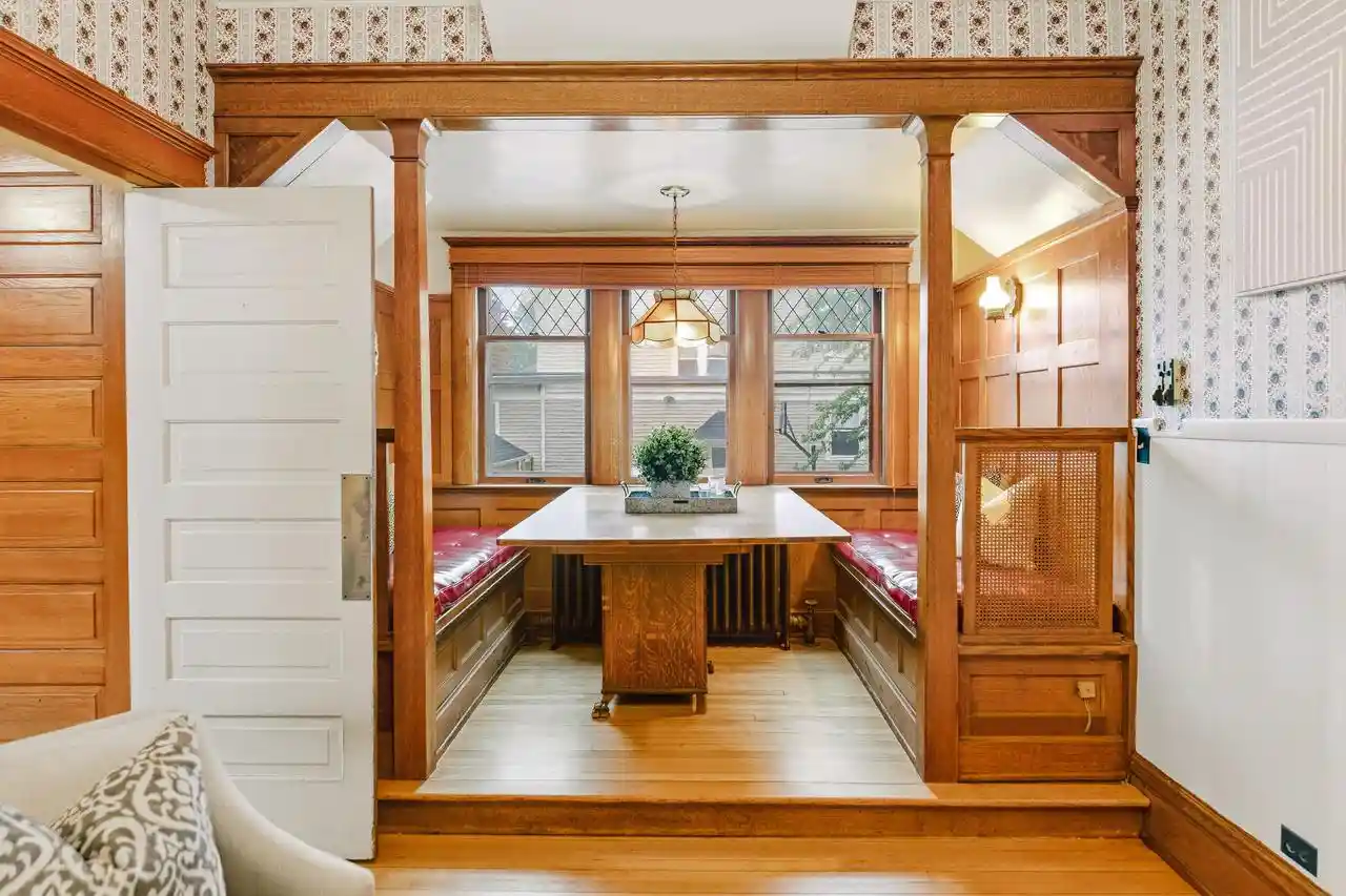 Photo 2 of Single family home for sale at 924 W Grand Ave, Port Washington, WI 53074 | MLS# 1981744 | Listing updated on 2026-10-02