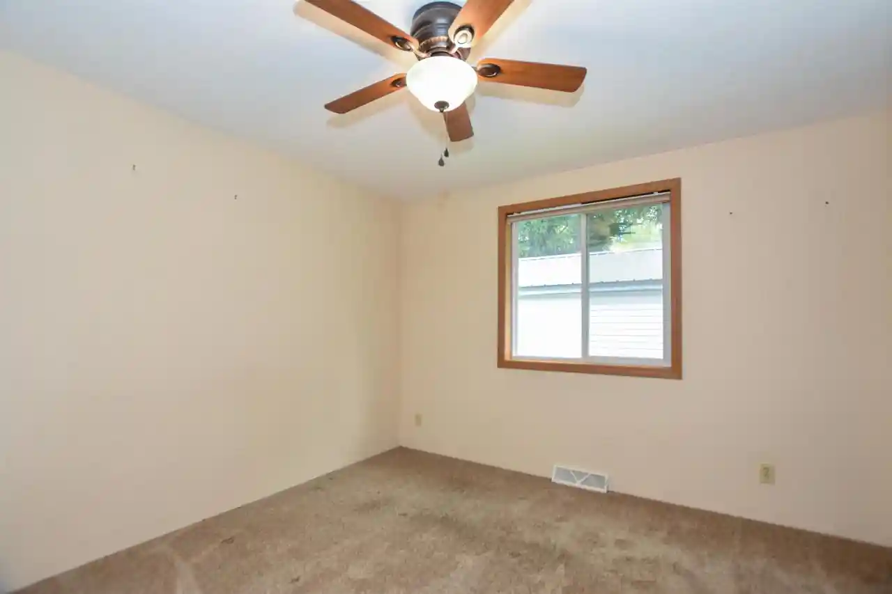 Photo 3 of Single family home for sale at 320 W Poplar St, Plainfield, WI 54966 | MLS# 50333135 | Listing updated on 2026-09-23