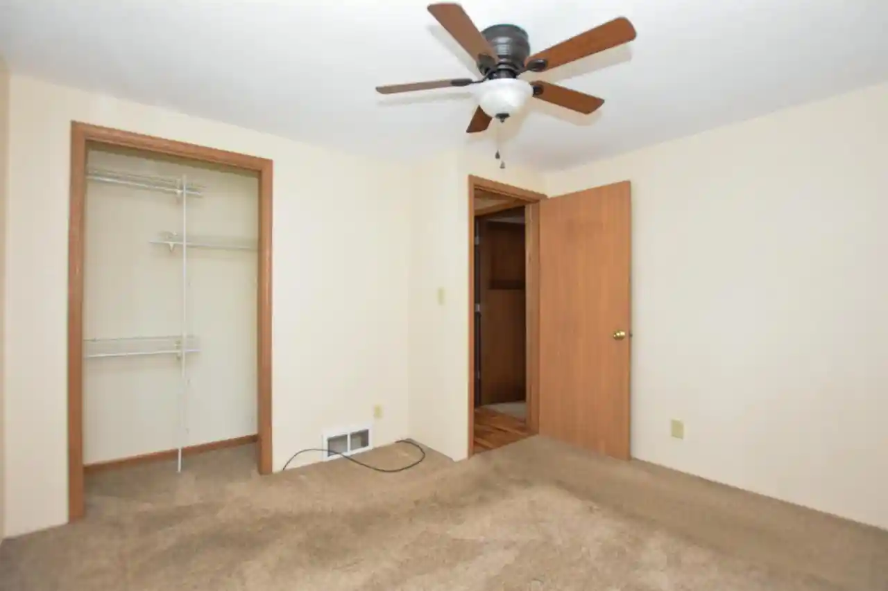 Photo 3 of Single family home for sale at 320 W Poplar St, Plainfield, WI 54966 | MLS# 50333135 | Listing updated on 2026-09-23