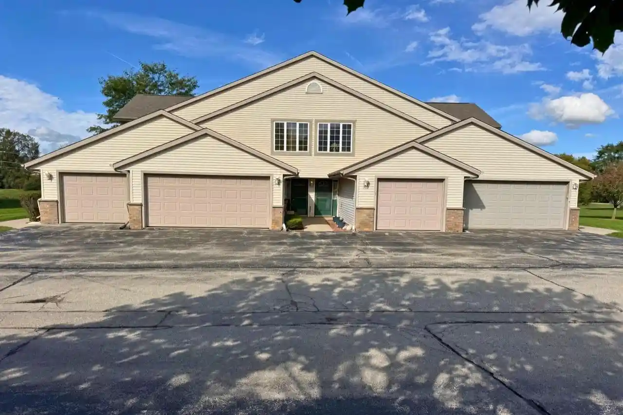 Condo for sale at 859 E Loos St #2, Hartford, WI 53027 | MLS# 1981746