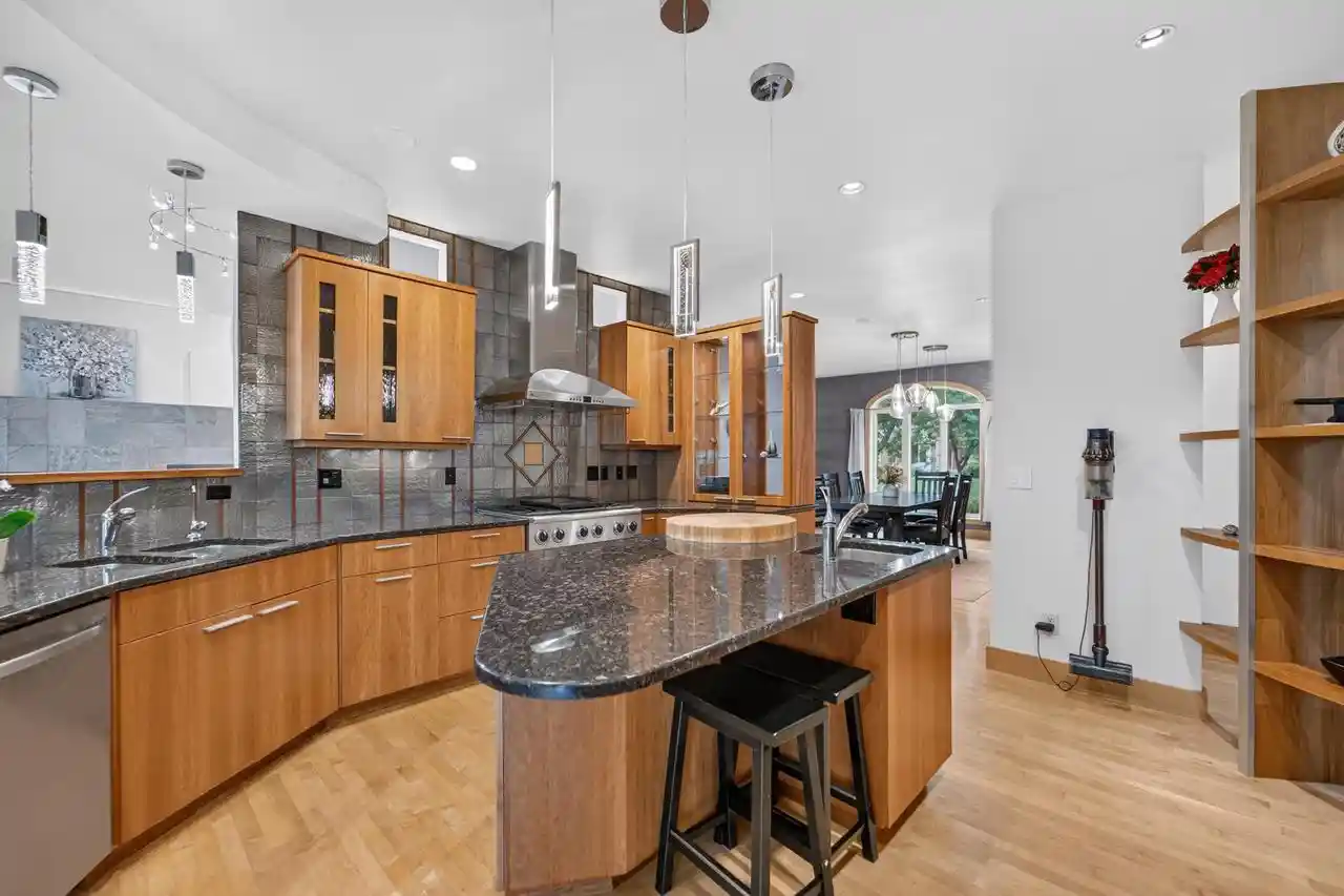 Photo 3 of Single family home for sale at 9526 Blue Heron Dr, Middleton, WI 53562 | MLS# 2033263 | Listing updated on 2026-09-30