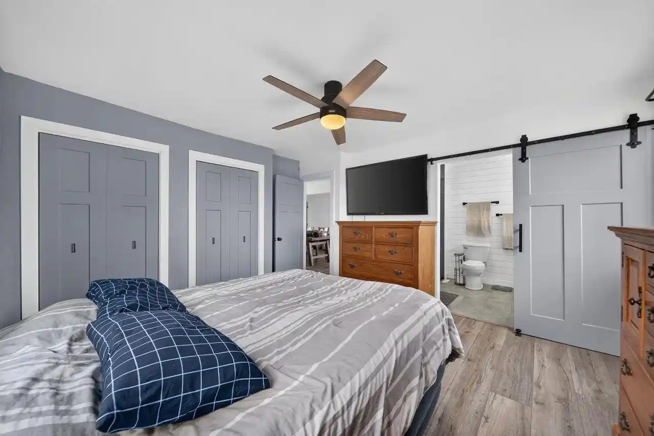 Photo 4 of Single family home for sale at N9020 Highland Rd, Elkhart Lake, WI 53020 | MLS# 1981749 | Listing updated on 2026-09-23