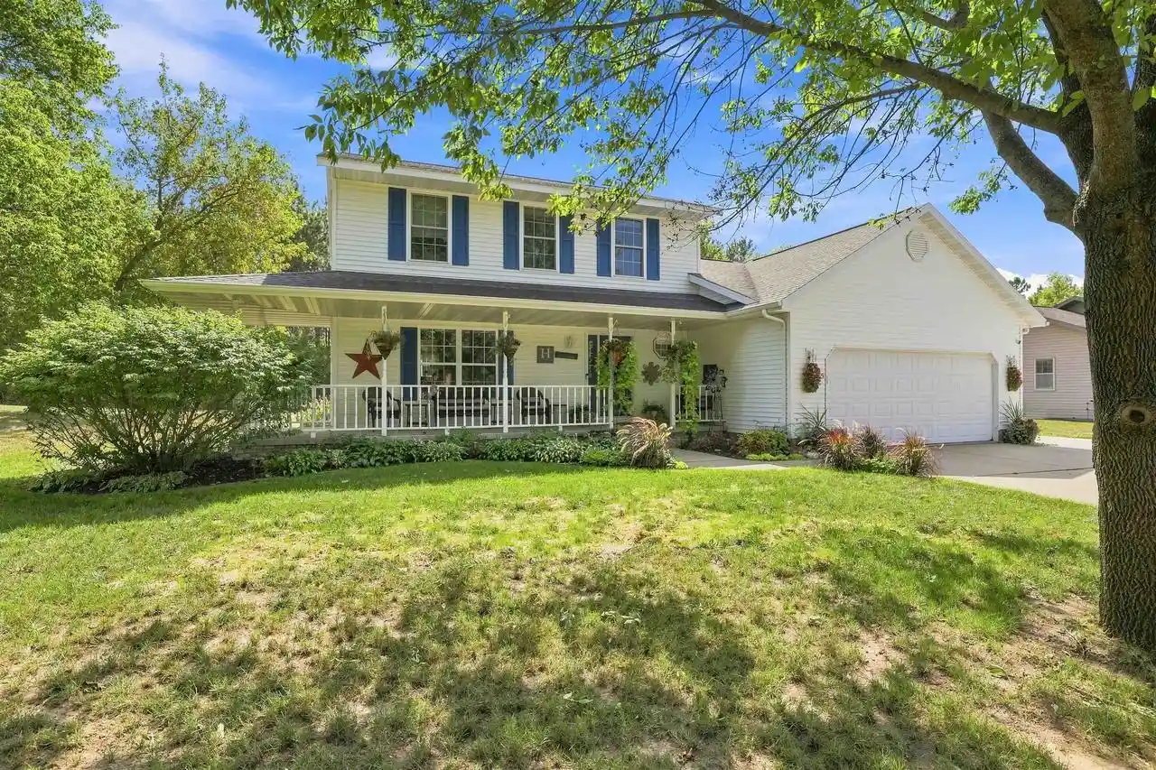 Single family home for sale at 325 King Olavs Ln, Iola, WI 54945 | MLS# 22604727