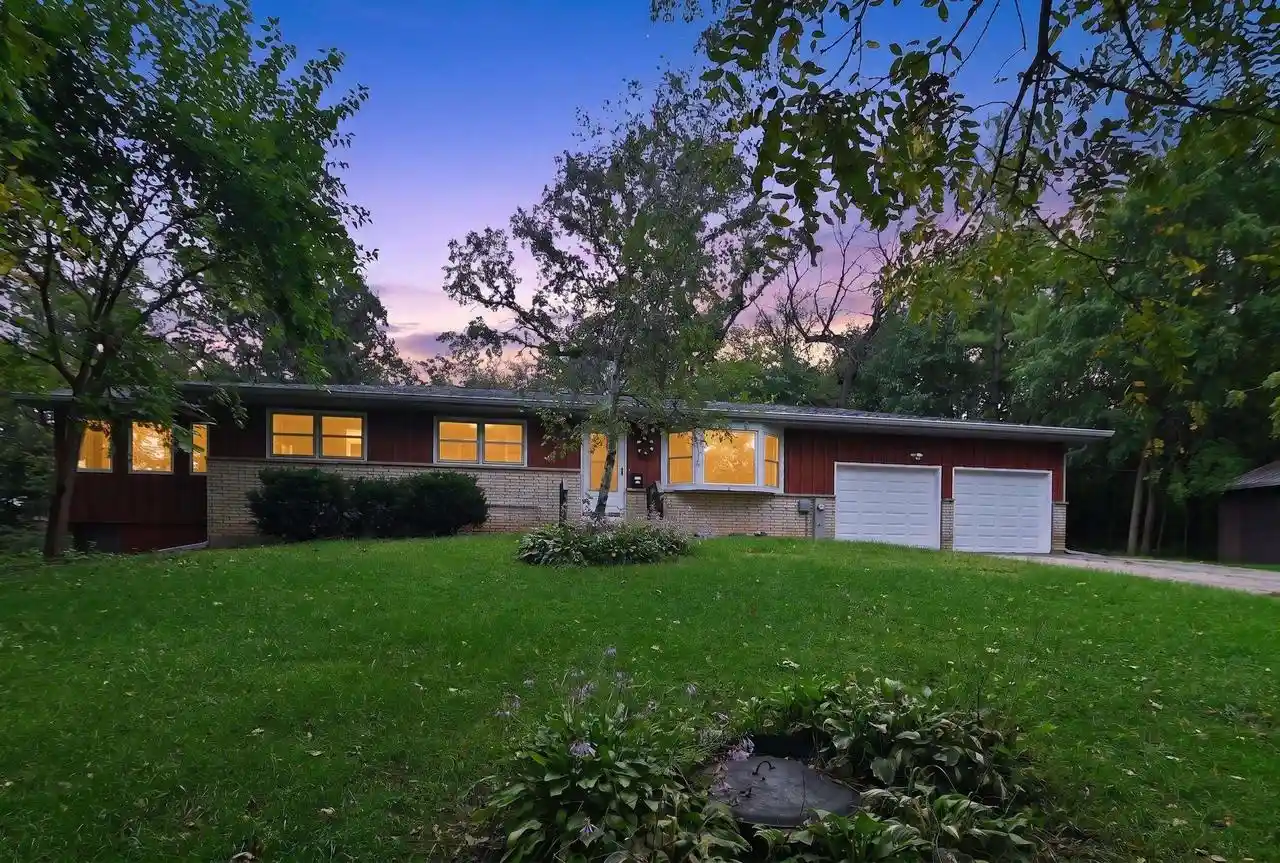Photo 1 of Single family home for sale at 4031 Lally Rd, Oregon, WI 53575 | MLS# 2033264 | Listing updated on 2026-10-28