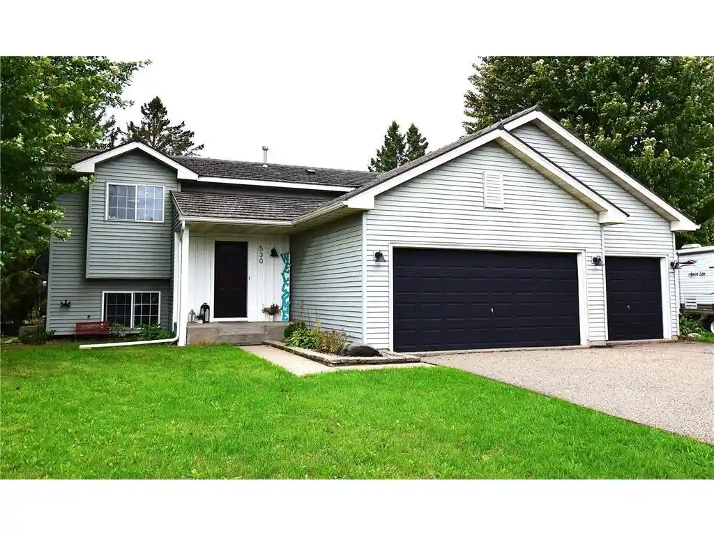 Photo 1 of Single family home for sale at 530 Johnson Pkwy, Hammond, WI 54015 | MLS# 7147469 | Listing updated on 2026-10-05