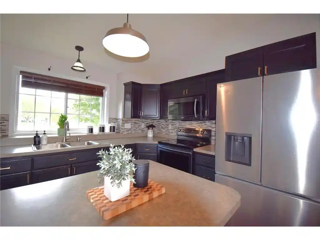 Photo 2 of Single family home for sale at 530 Johnson Pkwy, Hammond, WI 54015 | MLS# 7147469 | Listing updated on 2026-10-05