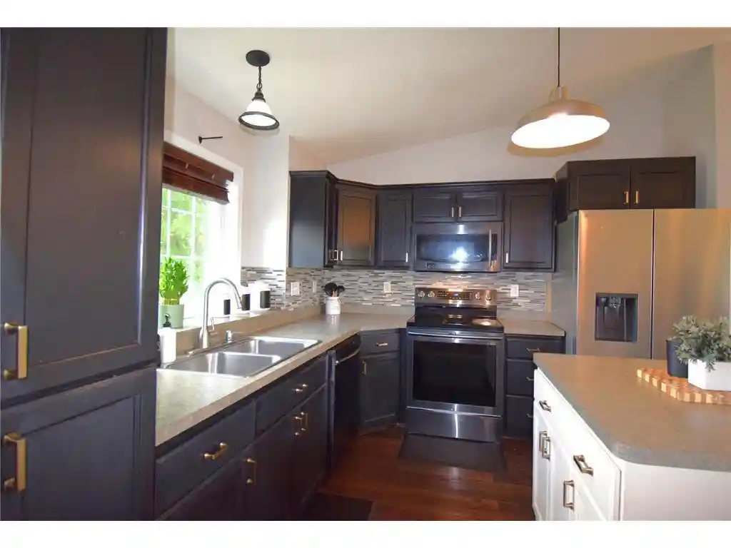 Photo 3 of Single family home for sale at 530 Johnson Pkwy, Hammond, WI 54015 | MLS# 7147469 | Listing updated on 2026-10-05