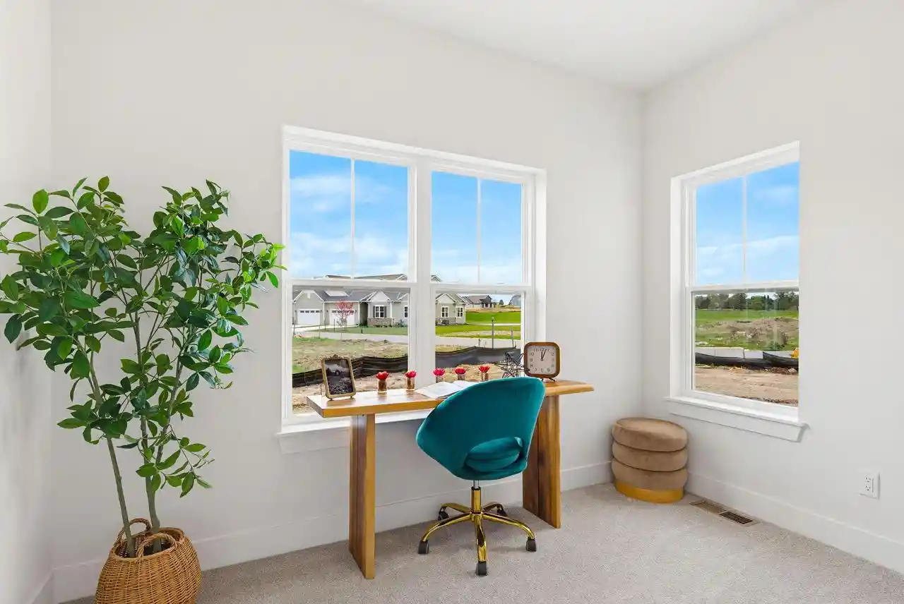 Listing Photo 5 - Condo for sale in building located at 855 Stirling Dr, Oconomowoc, WI 53066 - Unit #Bldg 21, Unit 41