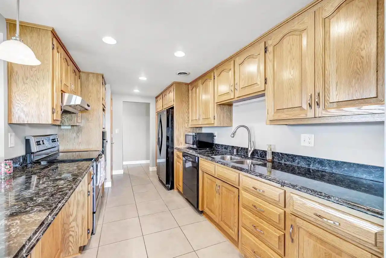 Photo 3 of Condo for sale at 2130 Lost Dauphin Rd #4N, De Pere, WI 54115 | MLS# 50333133 | Listing updated on 2026-10-07