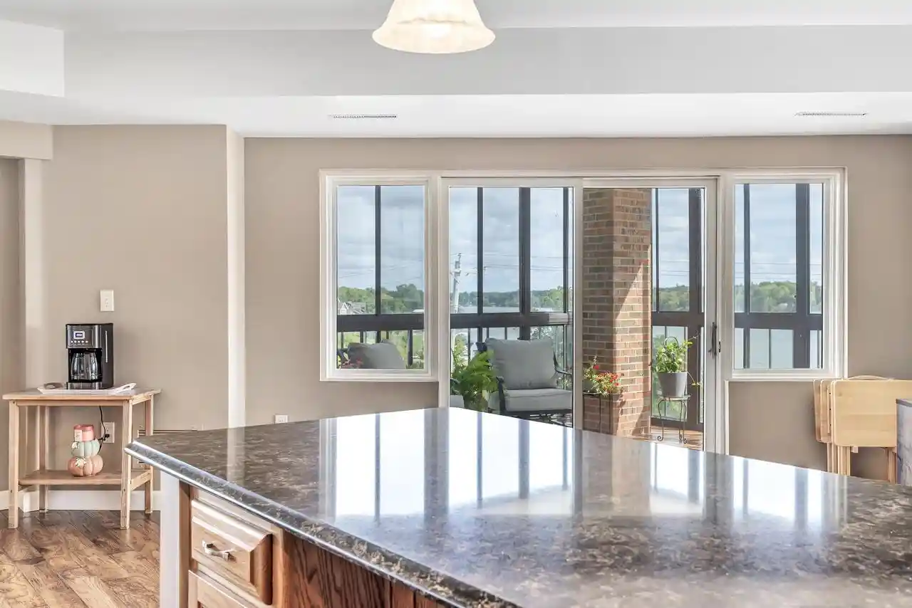 Listing Photo 5 - Condo for sale in building located at 2130 Lost Dauphin Rd, De Pere, WI 54115 - Unit #4N