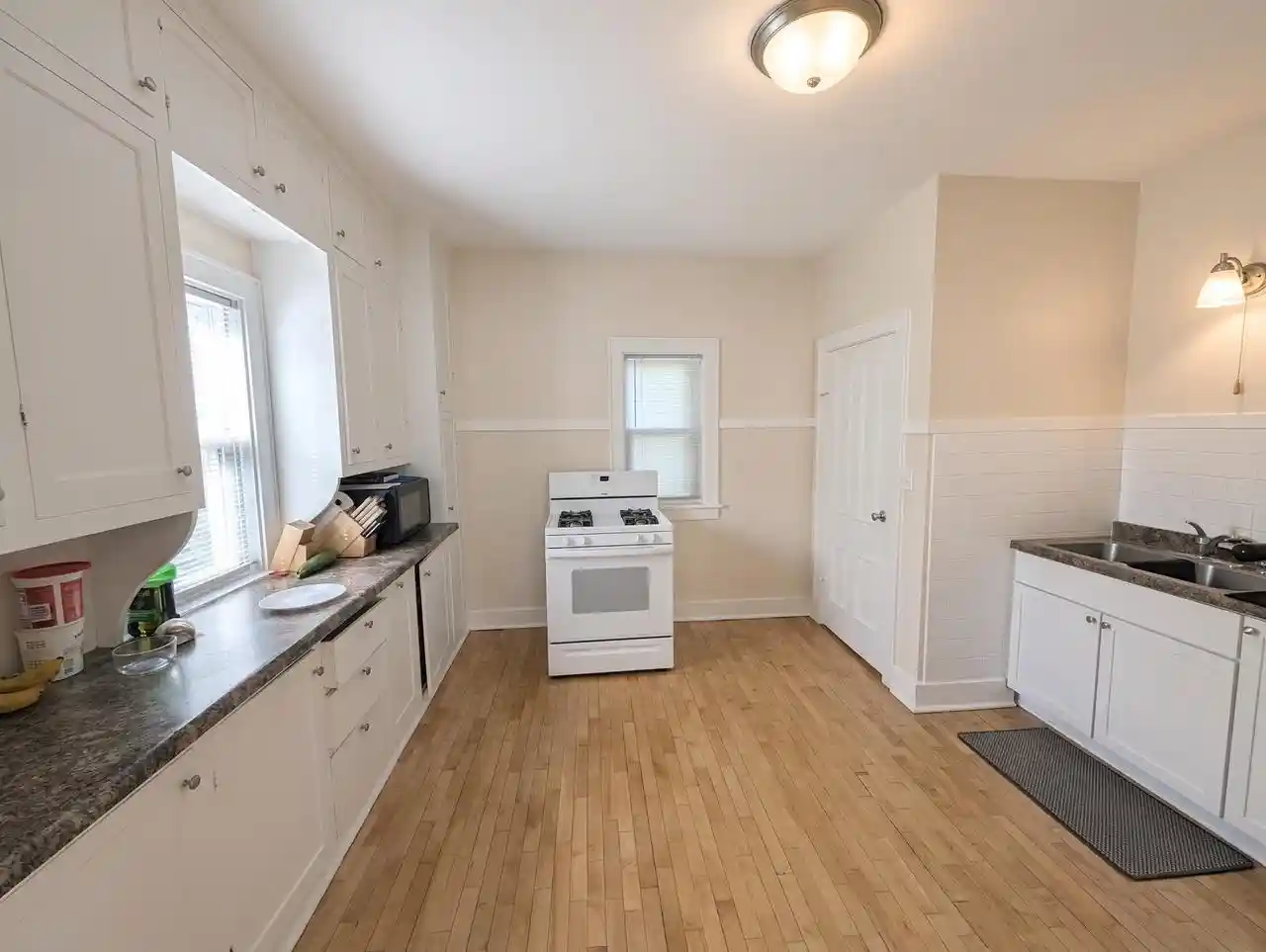 Photo 3 of Single family home for sale at 719 W 6th Avenue, Oshkosh, WI 54902 | MLS# 50333136 | Listing updated on 2026-09-23