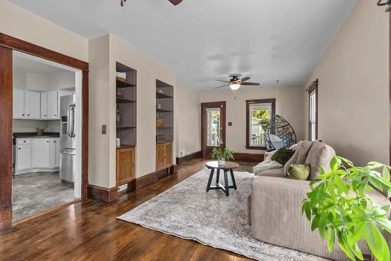 Photo 3 of Single family home for sale at 713 S Mason St, Appleton, WI 54914 | MLS# 50333150 | Listing updated on 2026-09-23