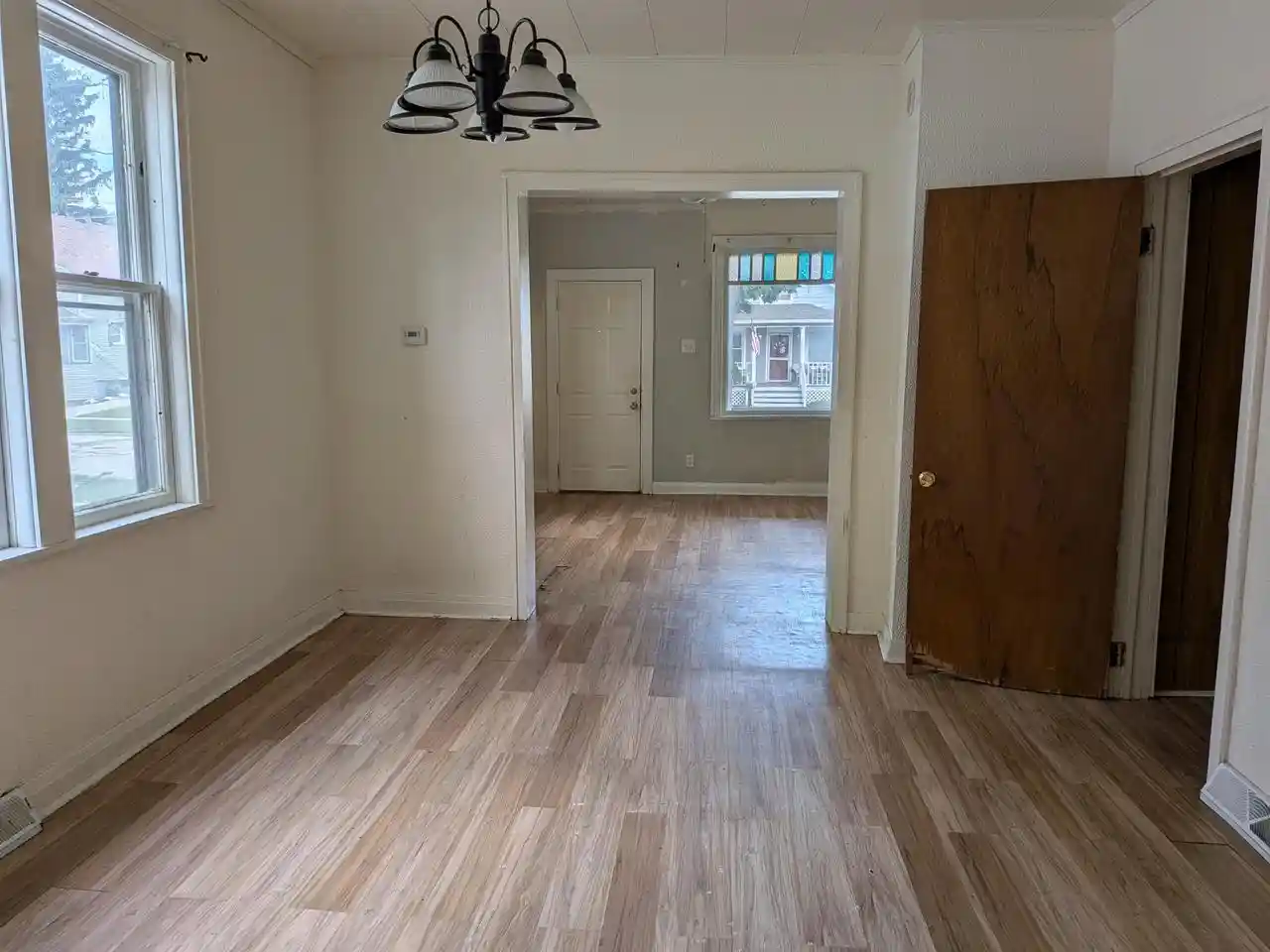 Photo 3 of Single family home for sale at 4050 6th Avenue, Kenosha, WI 53140 | MLS# 1981778 | Listing updated on 2026-09-23