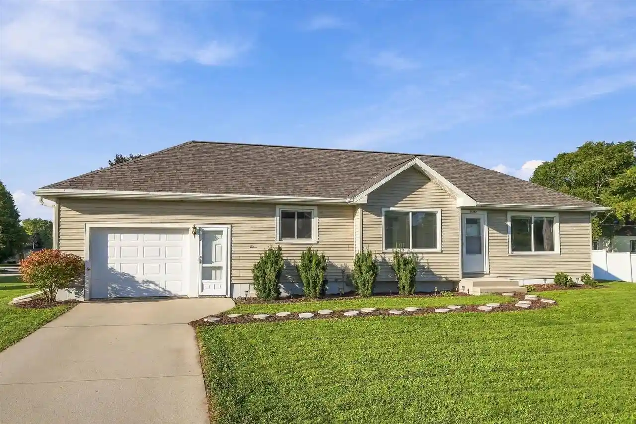 Photo 1 of Single family home for sale at 3022 Main Ave, Sheboygan, WI 53083 | MLS# 1981779 | Listing updated on 2026-10-06