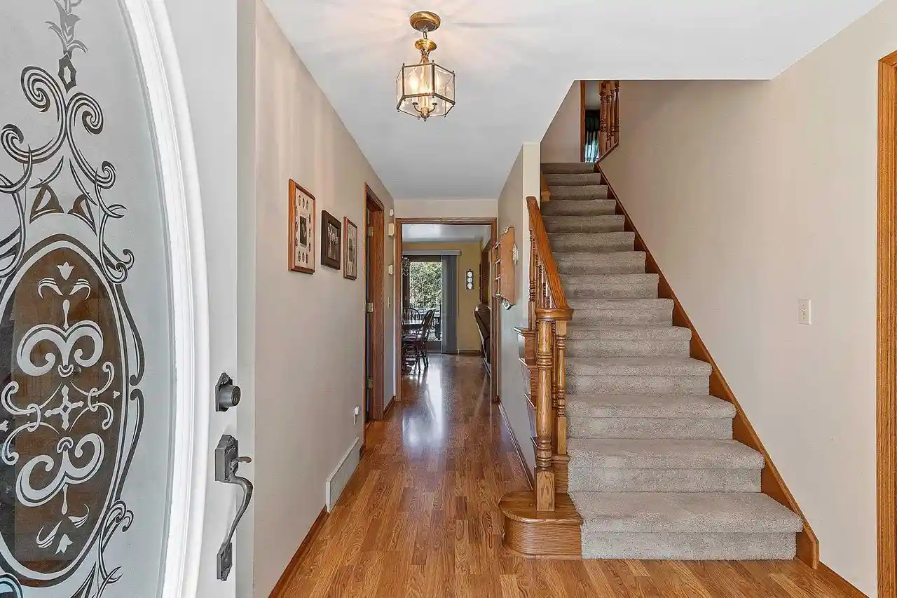 Photo 3 of Single family home for sale at 2967 Mayflower Rd, Green Bay, WI 54311 | MLS# 50332980 | Listing updated on 2026-09-23