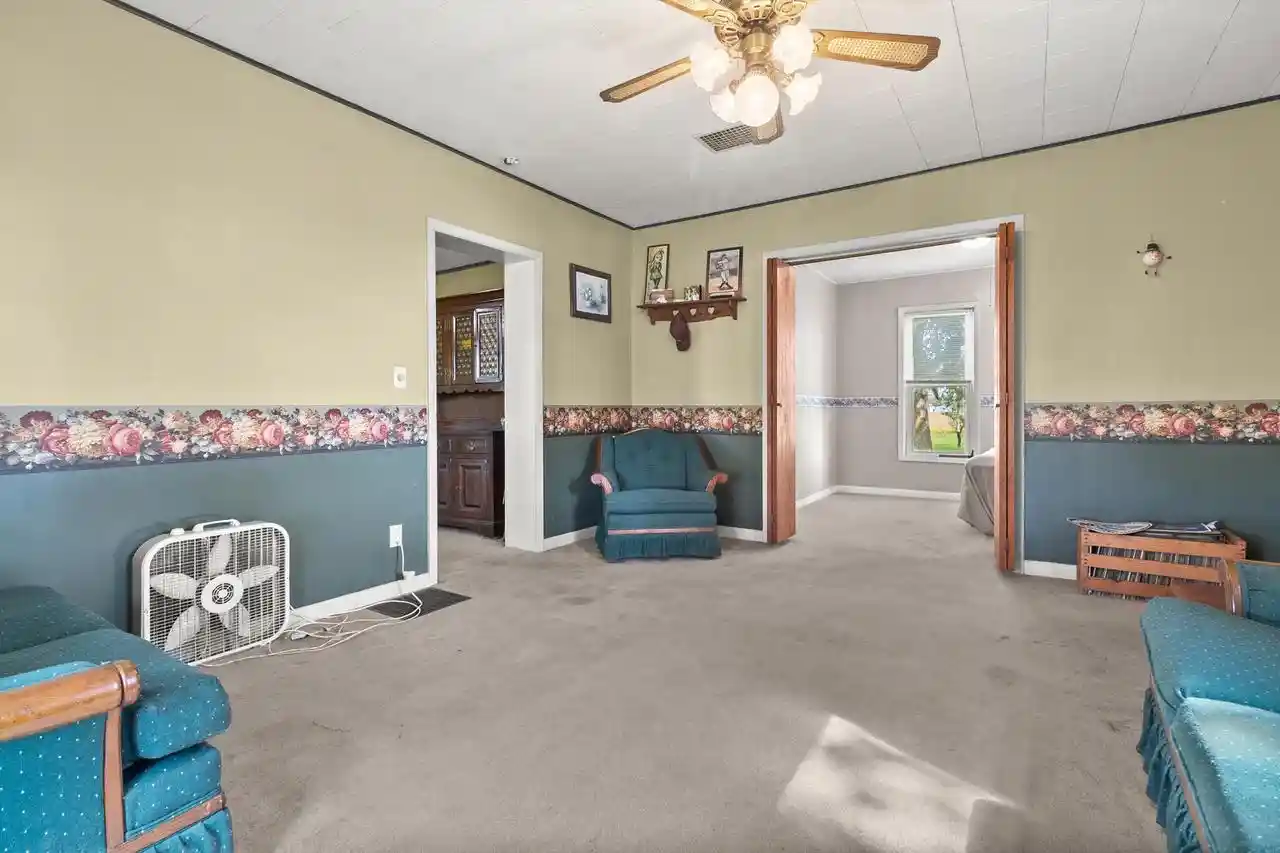 Photo 4 of Single family home for sale at W6738 Stateline Rd, Walworth, WI 53184 | MLS# 1981782 | Listing updated on 2026-09-27