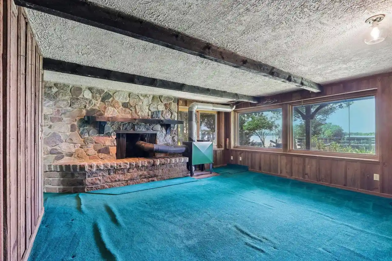 Photo 4 of Single family home for sale at W334n5935 Rd M, Nashotah, WI 53058 | MLS# 1981784 | Listing updated on 2026-09-23