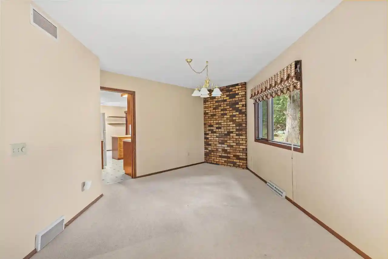Photo 3 of Single family home for sale at 8773 Airport Rd, Middleton, WI 53562 | MLS# 2033282 | Listing updated on 2026-10-02