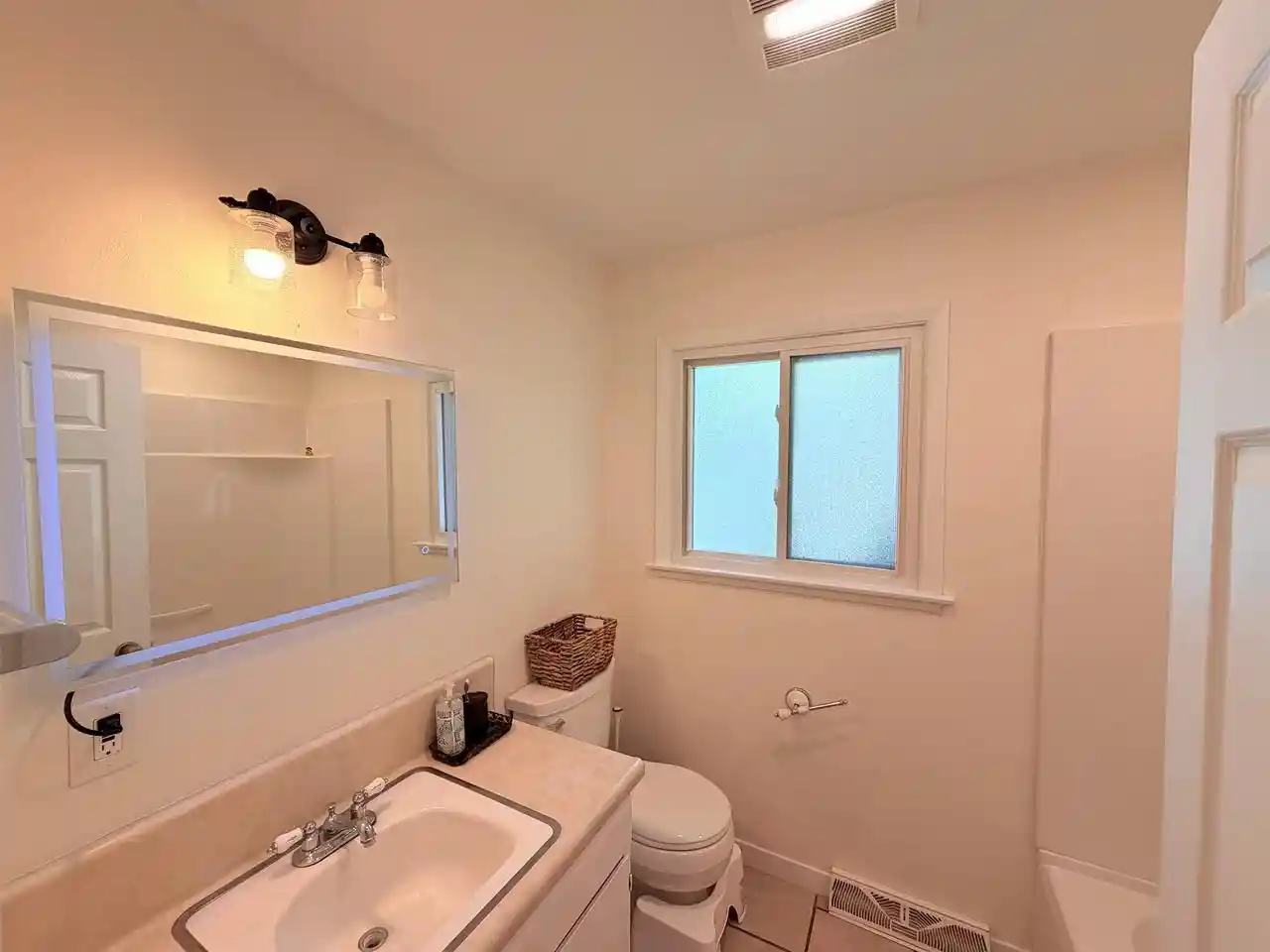 Photo 4 of Single family home for sale at 318 W Elm St, Wautoma, WI 54982 | MLS# 50333152 | Listing updated on 2026-09-23