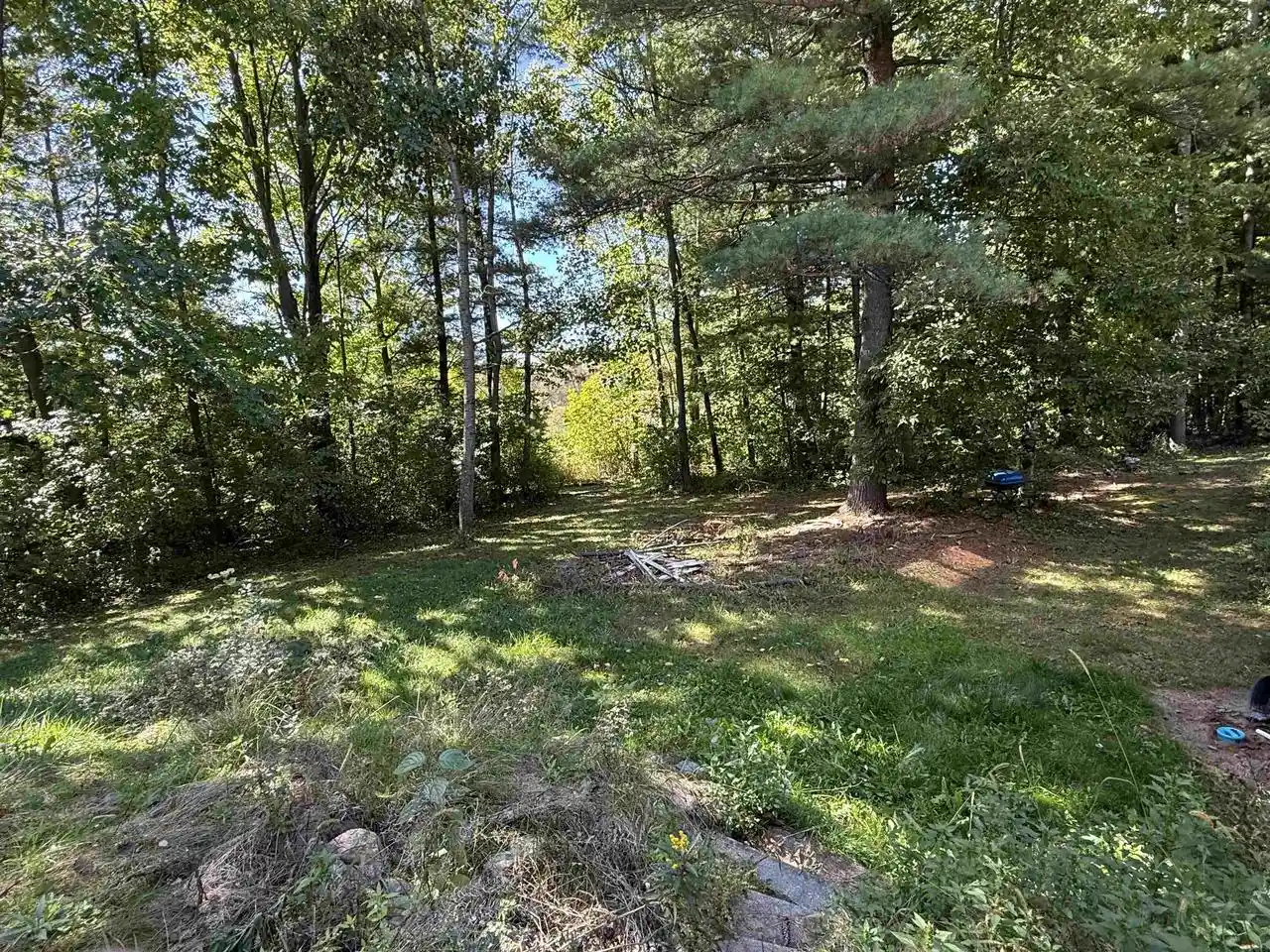Photo 4 of Single family home for sale at W7949 Koeller Ln, Shawano, WI 54166 | MLS# 50333160 | Listing updated on 2026-09-23