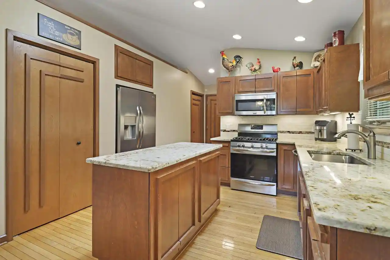 Photo 2 of Single family home for sale at 5005 89th Place, Kenosha, WI 53142 | MLS# 1981788 | Listing updated on 2026-09-23