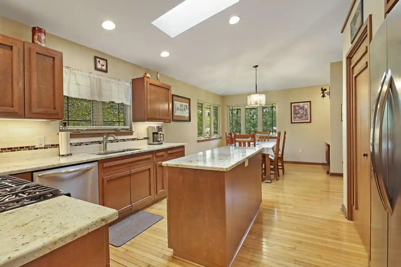 Photo 3 of Single family home for sale at 5005 89th Place, Kenosha, WI 53142 | MLS# 1981788 | Listing updated on 2026-09-23
