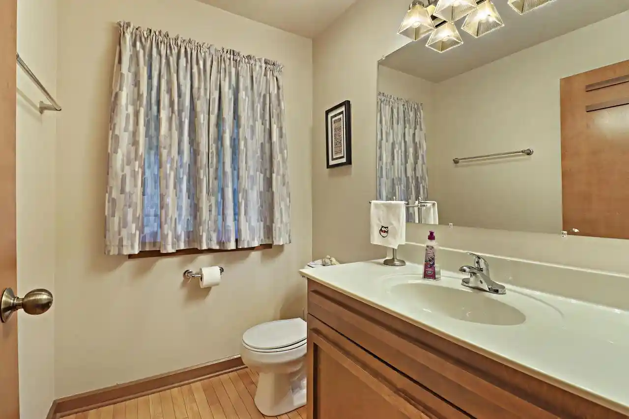 Photo 3 of Single family home for sale at 5005 89th Place, Kenosha, WI 53142 | MLS# 1981788 | Listing updated on 2026-09-23