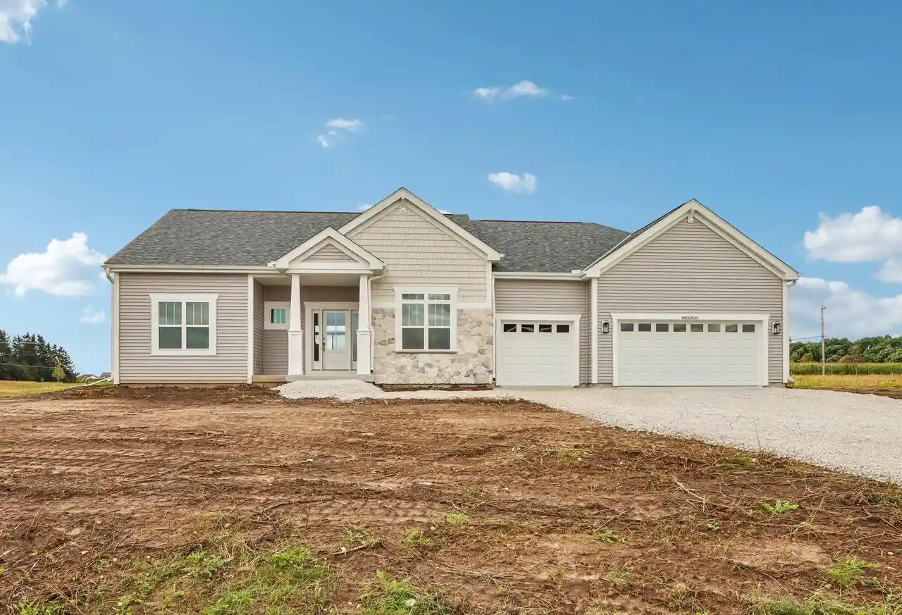 Single family home for sale at N68w26123 Brighton Dr, Lisbon, WI 53089 | MLS# 1981789