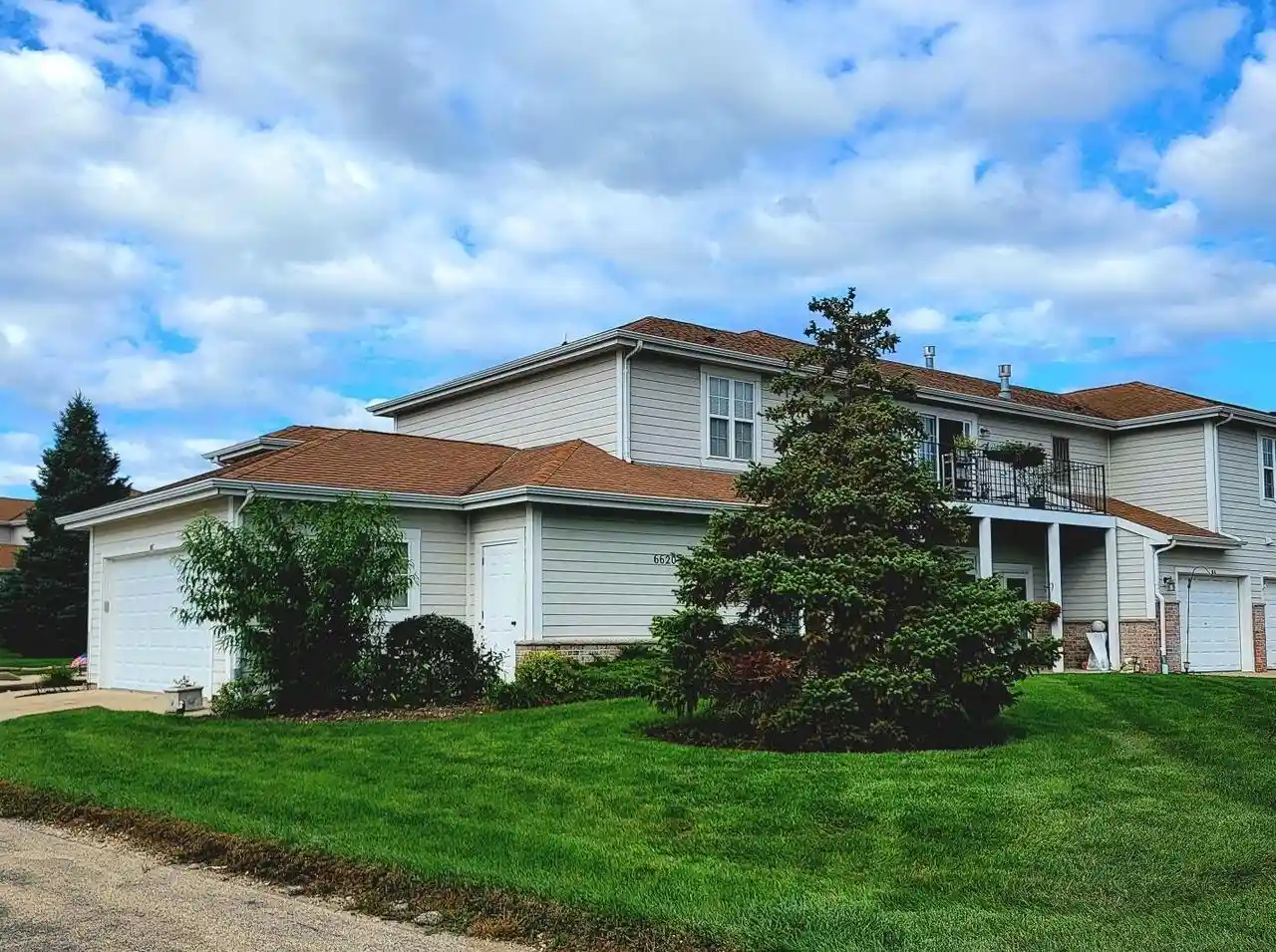 Photo 1 of Condo for sale at 6620 Meadowlands Cir #8 C, Pleasant Prairie, WI 53158 | MLS# 1981791 | Listing updated on 2026-09-23