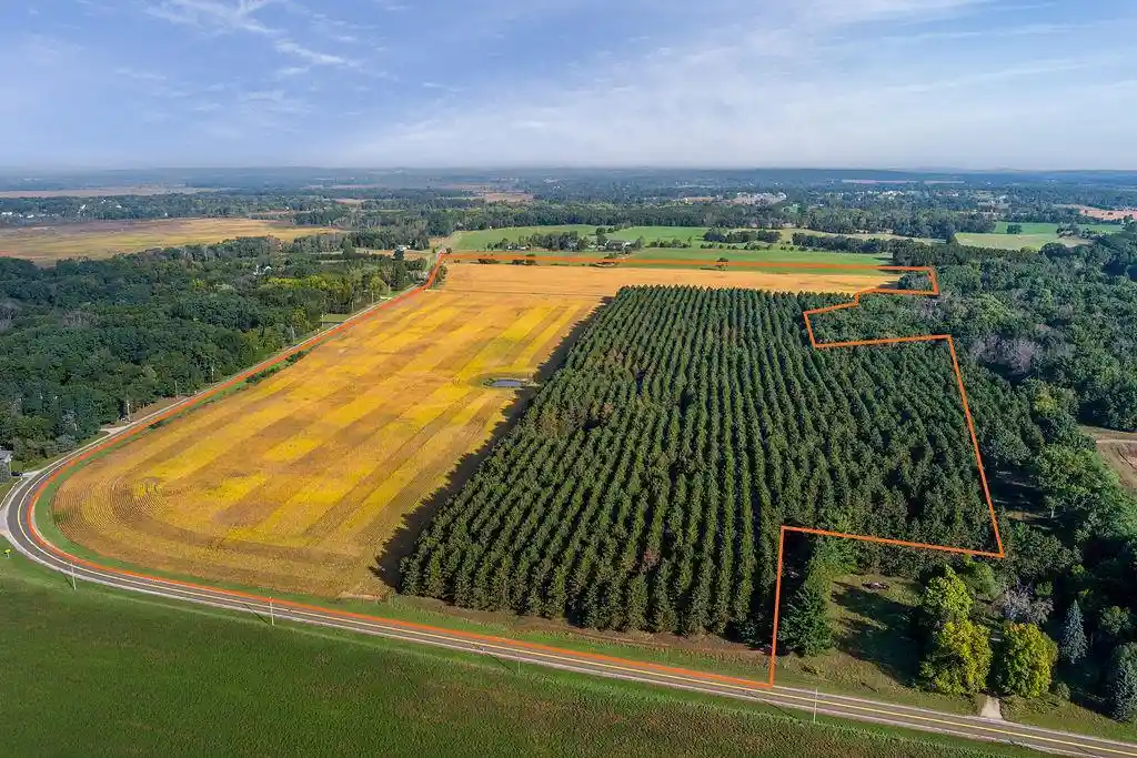 Photo 4 of Land for sale at 8943 Acres County Rd G, Pardeeville, WI 53954 | MLS# 2033289 | Listing updated on 2026-09-28
