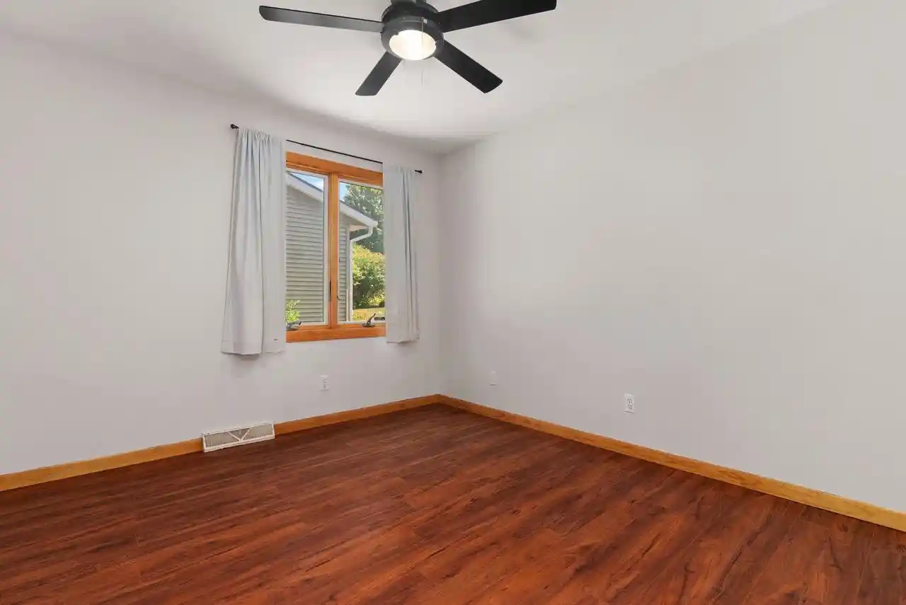 Photo 4 of Single family home for sale at 1 Keighley Cir, Madison, WI 53719 | MLS# 2033291 | Listing updated on 2026-09-29