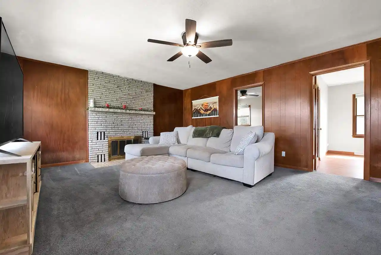 Photo 2 of Single family home for sale at S92w22440 Henneberry Ave, Big Bend, WI 53103 | MLS# 1981807 | Listing updated on 2026-09-24