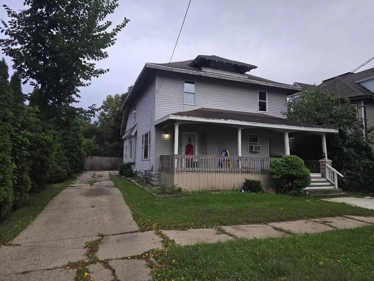 Photo 1 of Multi family home for sale at 320 Highland Ave, Beloit, WI 53511 | MLS# 2033295 | Listing updated on 2026-10-08