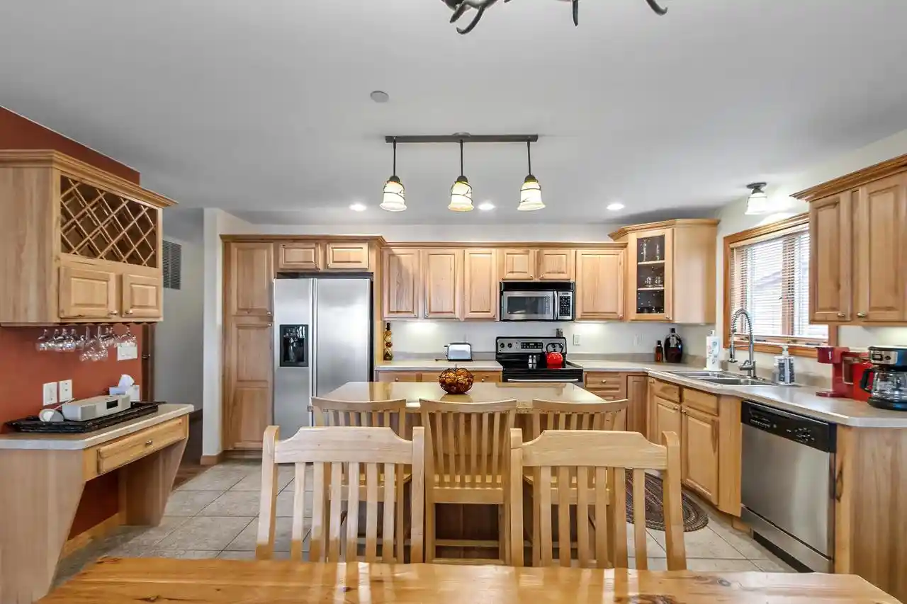 Listing Photo 5 - Condo for sale in building located at 1835 20th Ct, Arkdale, WI 54613 - Unit #1901