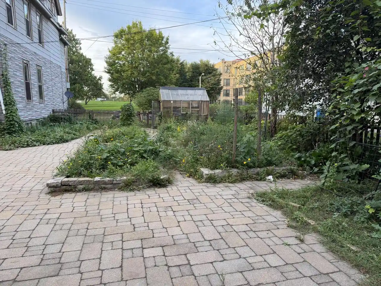 Photo 3 of Sale Pending at 2137 W Pierce St, Milwaukee, WI 53204 | MLS# 1981813 | Listing updated on 2026-09-28