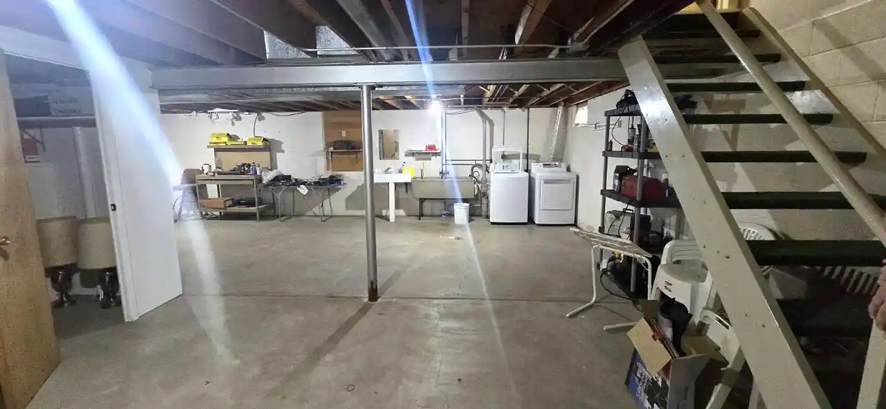 Photo 3 of Single family home for sale at 1111 N Osborne Blvd, Racine, WI 53405 | MLS# 1981814 | Listing updated on 2026-09-24