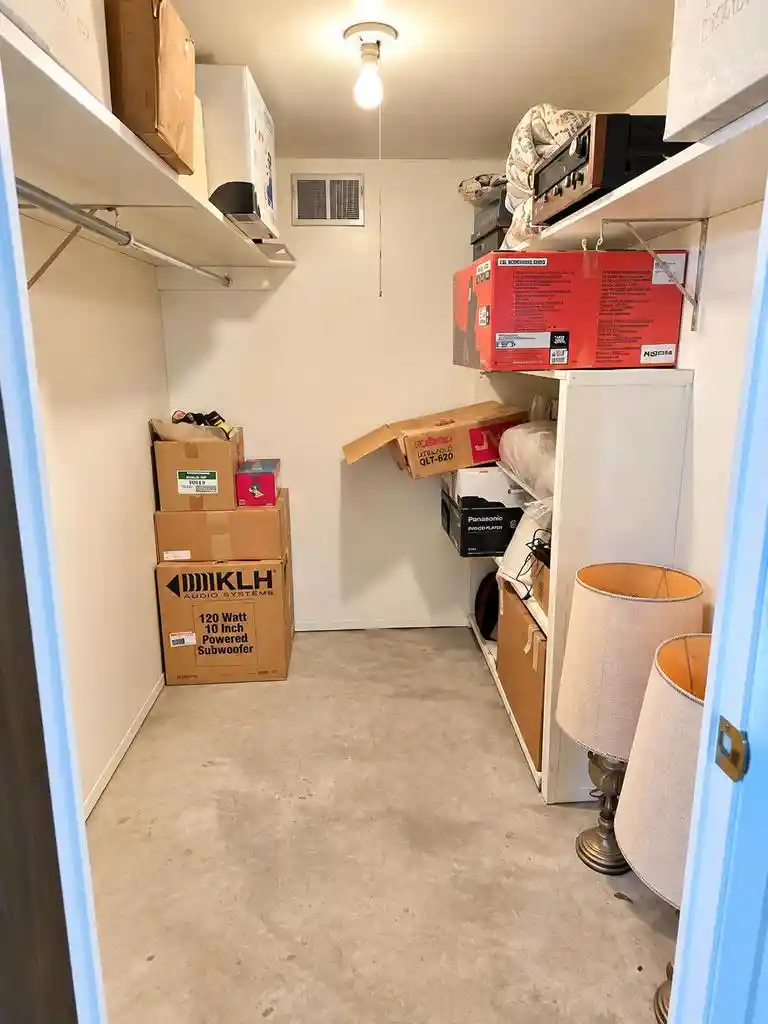 Photo 4 of Single family home for sale at 1111 N Osborne Blvd, Racine, WI 53405 | MLS# 1981814 | Listing updated on 2026-09-24