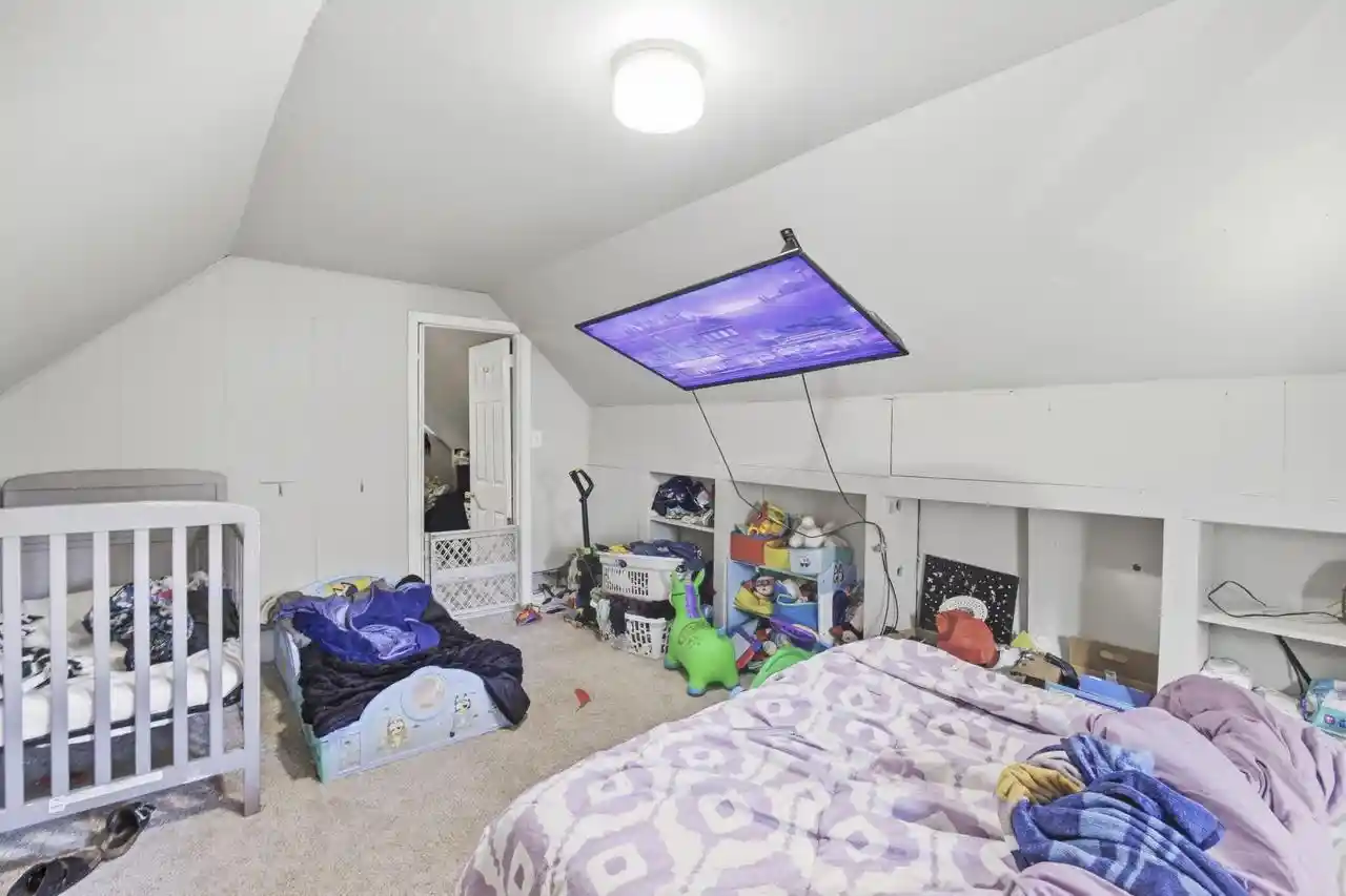 Photo 4 of Single family home for sale at 2512 W Rogers St, Milwaukee, WI 53204 | MLS# 1981818 | Listing updated on 2026-10-09