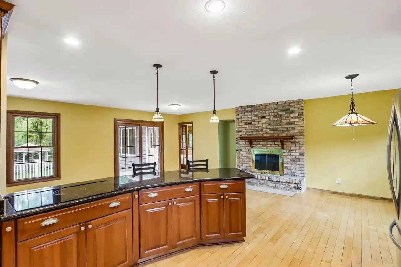 Photo 2 of Single family home for sale at 4550 Sundance Ct, Cottage Grove, WI 53527 | MLS# 2033293 | Listing updated on 2026-10-21