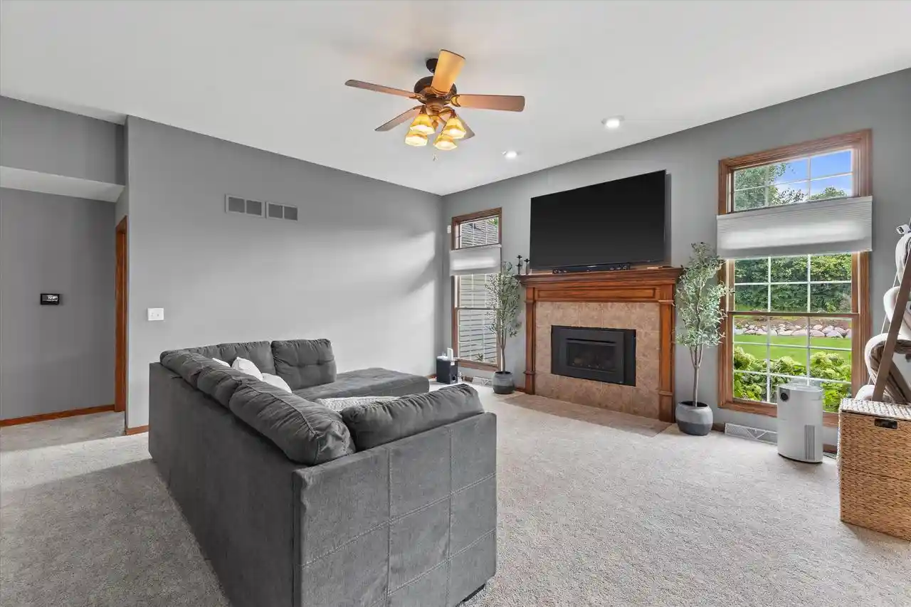 Photo 3 of Single family home for sale at 2623 Penbrook Dr, Mount Pleasant, WI 53406 | MLS# 1981825 | Listing updated on 2026-09-24
