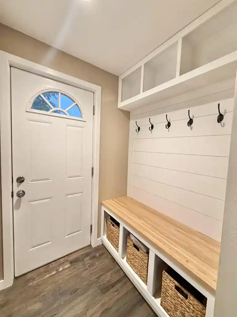 Photo 4 of Sale Pending at 509 8th Avenue, Baraboo, WI 53913 | MLS# 2033299 | Listing updated on 2026-09-27