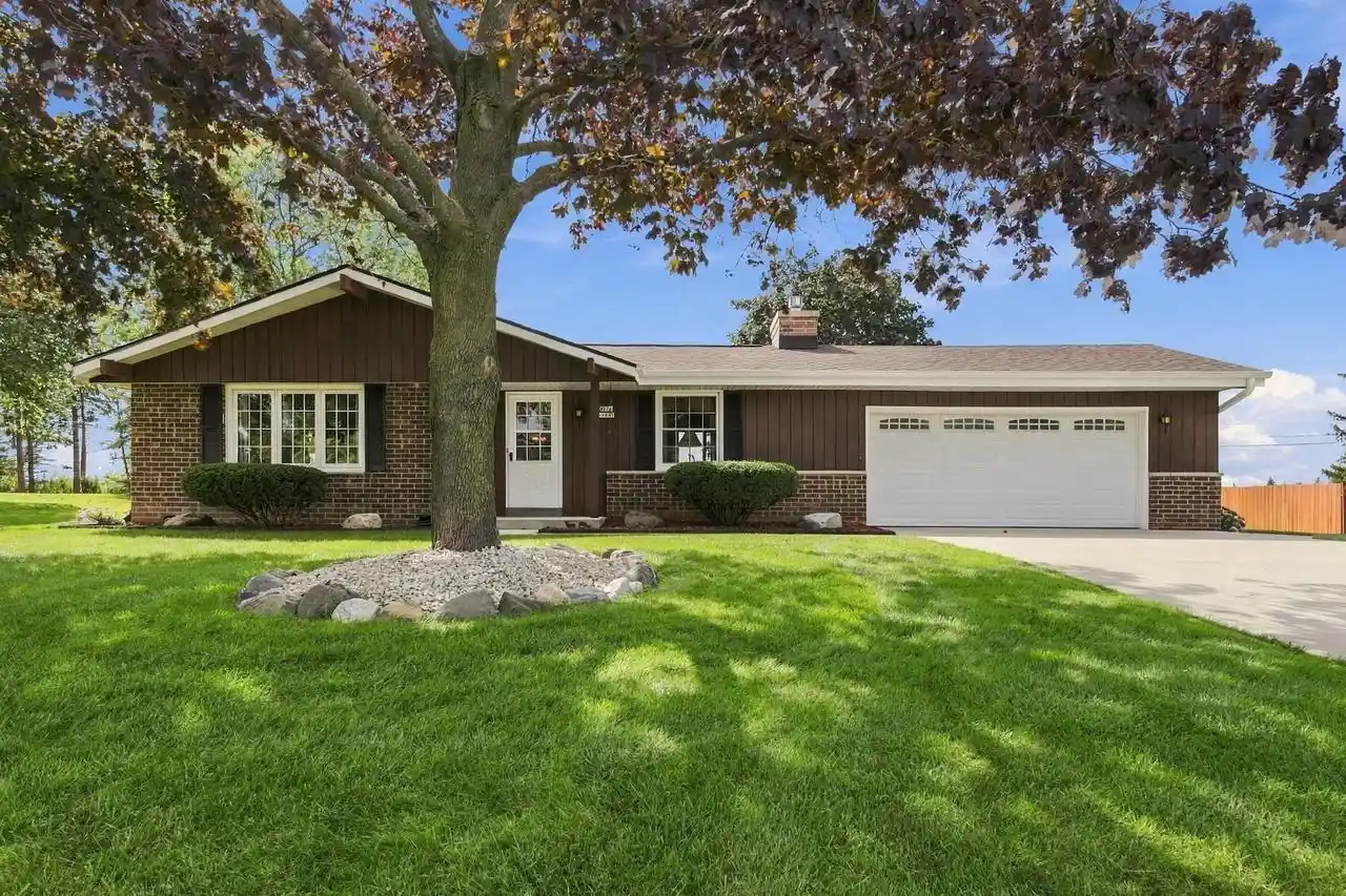 Photo 1 of Single family home for sale at W174n9847 Wendy Ln, Germantown, WI 53022 | MLS# 1981832 | Listing updated on 2026-10-03