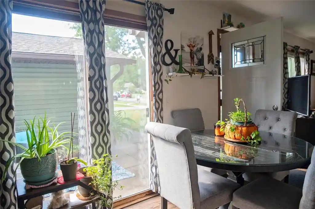 Listing Photo 5 - Condo for sale in building located at 3102 Garner St, Eau Claire, WI 54701 - Unit #4