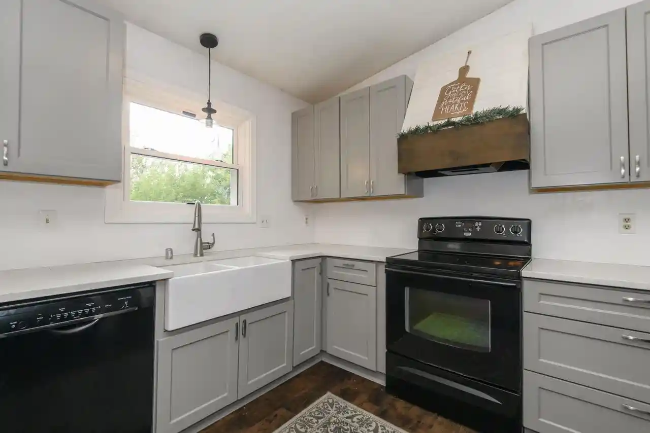 Photo 4 of Single family home for sale at 929 Howard St, Waukesha, WI 53188 | MLS# 1981838 | Listing updated on 2026-09-26
