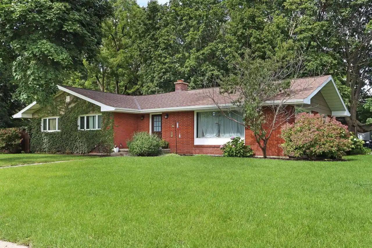 Single family home for sale at 230 Devils Ln, Walworth, WI 53184 | MLS# 1981848