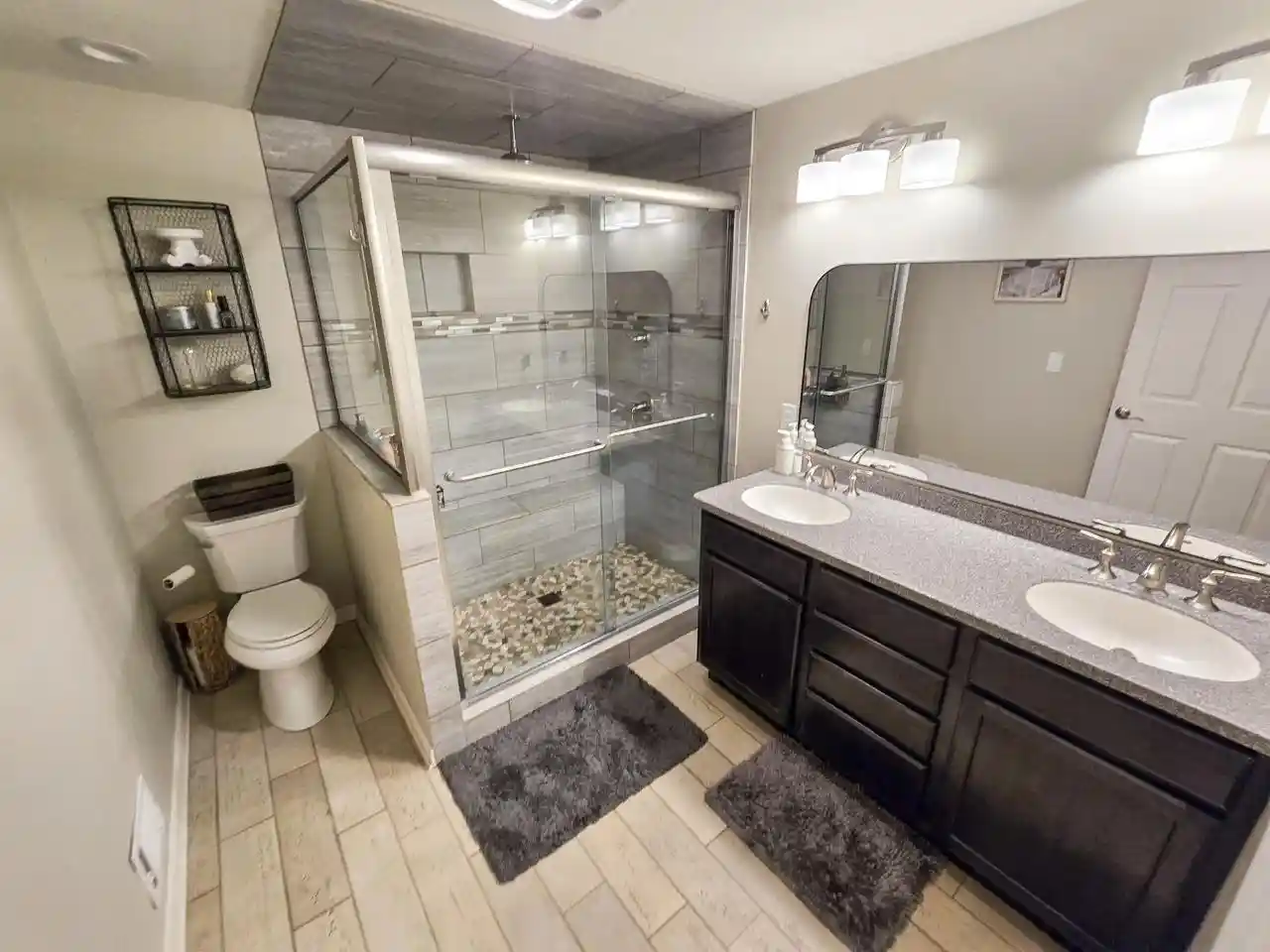 Photo 2 of Single family home for sale at 230 Devils Ln, Walworth, WI 53184 | MLS# 1981848 | Listing updated on 2026-09-25