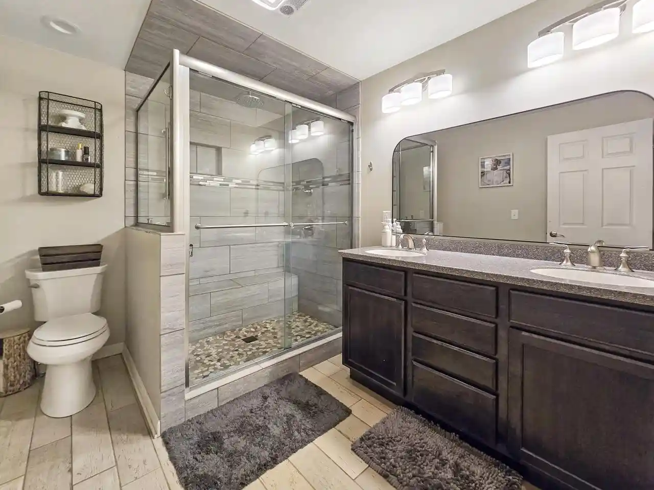 Photo 3 of Single family home for sale at 230 Devils Ln, Walworth, WI 53184 | MLS# 1981848 | Listing updated on 2026-09-25