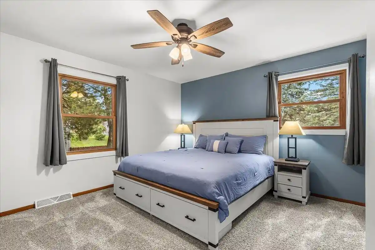 Photo 3 of Single family home for sale at 819 Kings Ridge Ct E, West Bend, WI 53090 | MLS# 1981850 | Listing updated on 2026-09-26