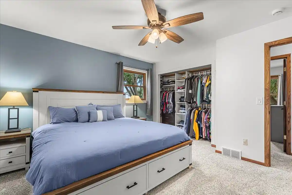Photo 3 of Single family home for sale at 819 Kings Ridge Ct E, West Bend, WI 53090 | MLS# 1981850 | Listing updated on 2026-09-26